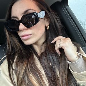 Prada sunglasses (AUTHENTIC)